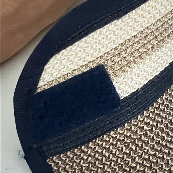 Eric Javits Black and Tan Striped Hat - Picture 8 of 10